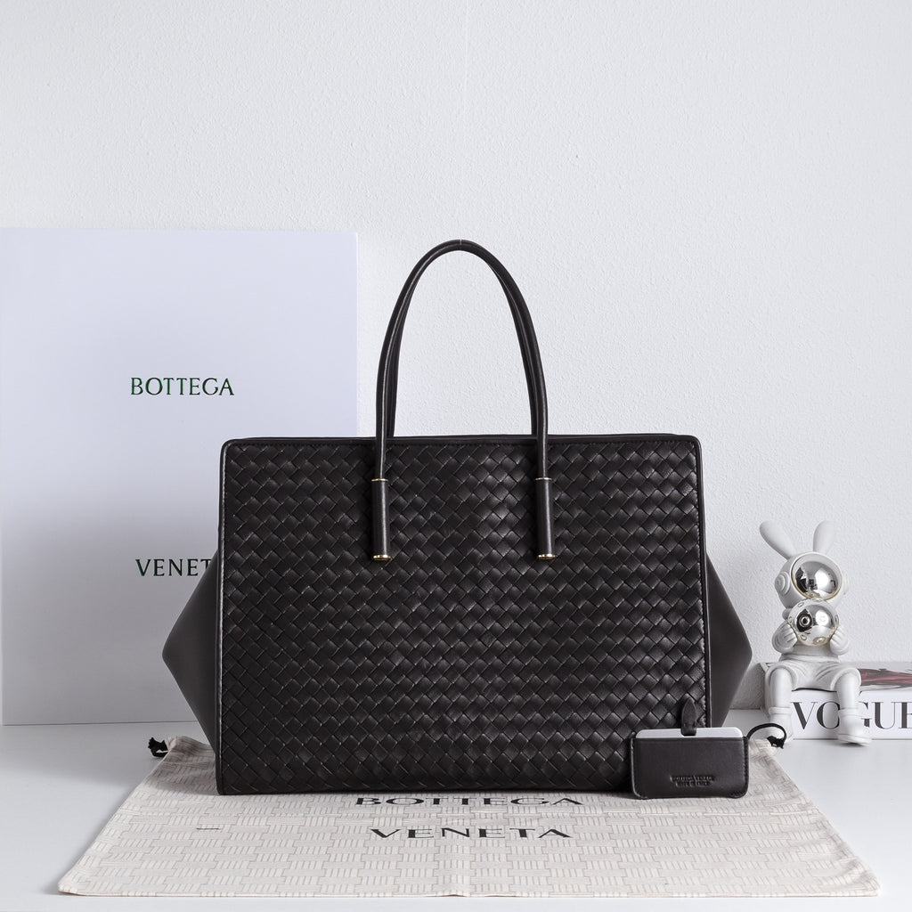 Жіноча сумка-шопер Bottega Veneta 8327
