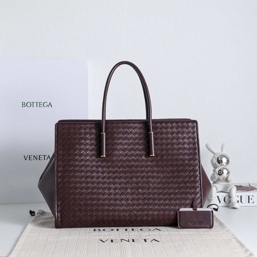 Жіноча сумка-шопер Bottega Veneta 8327
