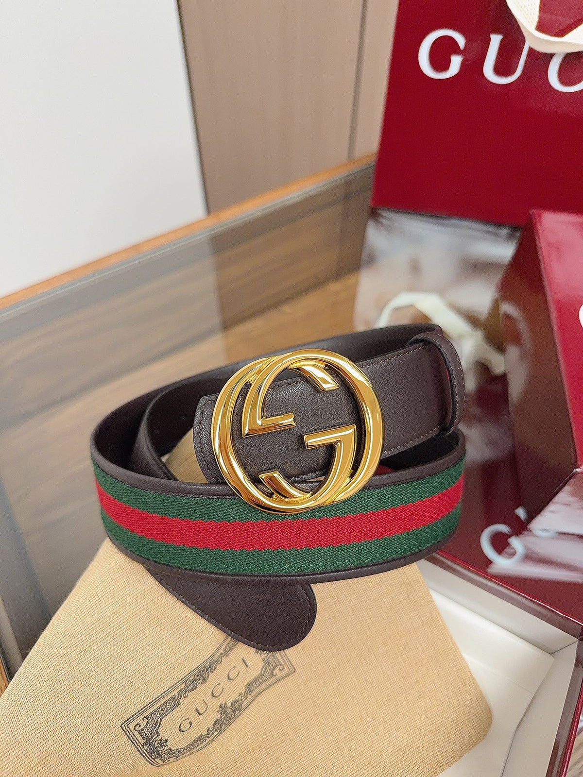 Ремінь Gucci з полотна та натуральної шкіри