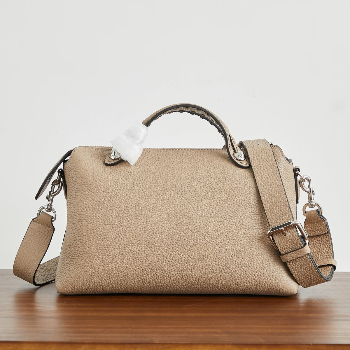 Жіноча сумка Fendi By The Way