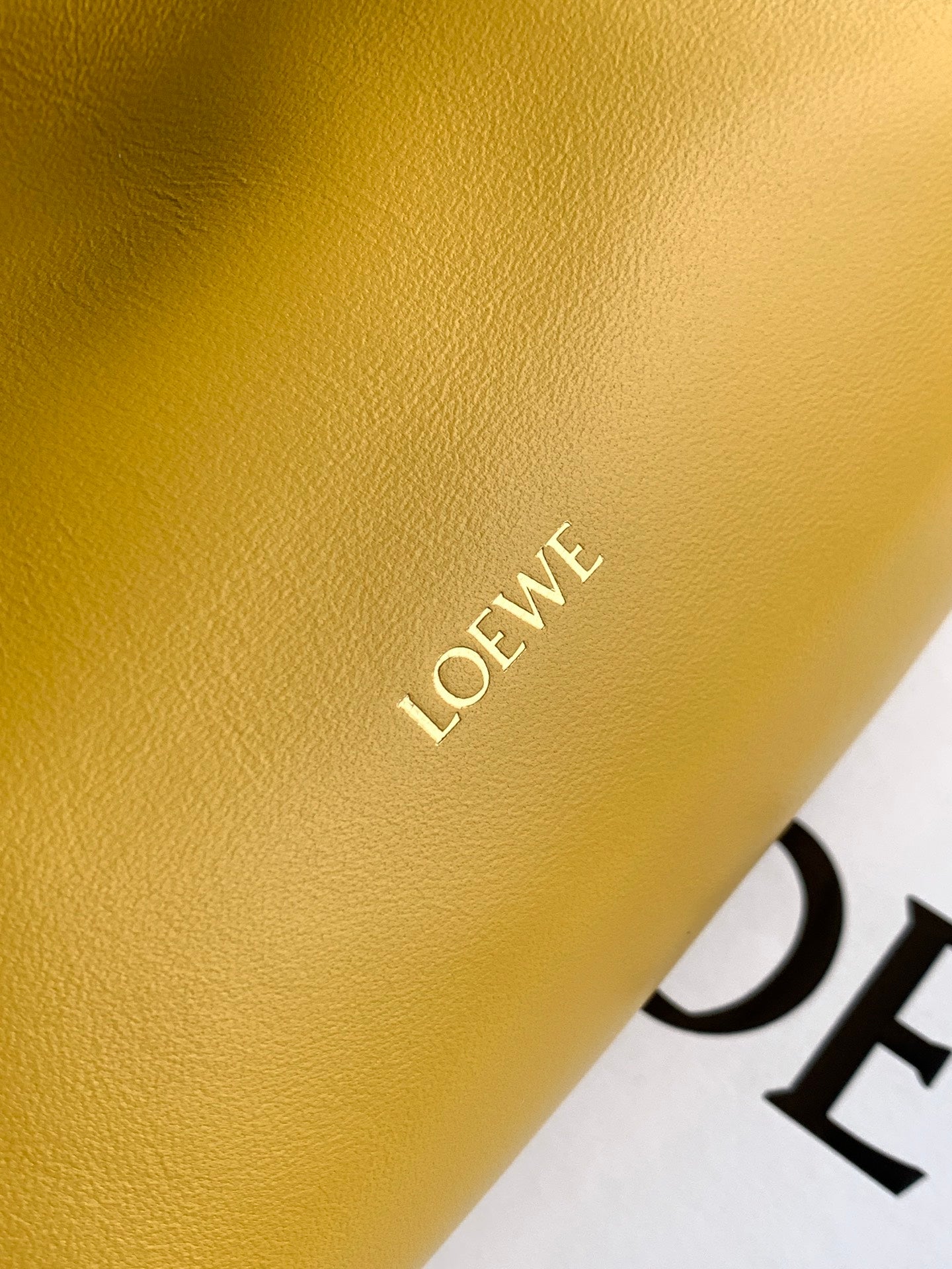 Жіноча сумка Loewe Flamenco Anagram 9057