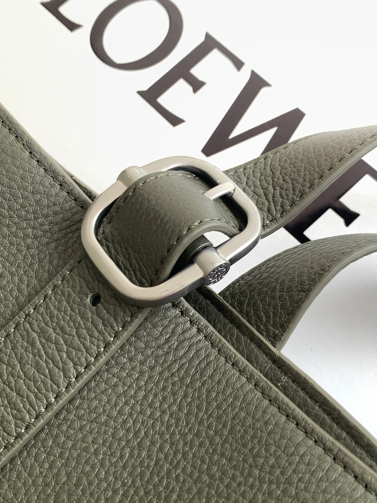 Жіноча сумка Loewe Flamenco Anagram 9181
