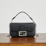 Жіноча сумка-багет Fendi Baguette