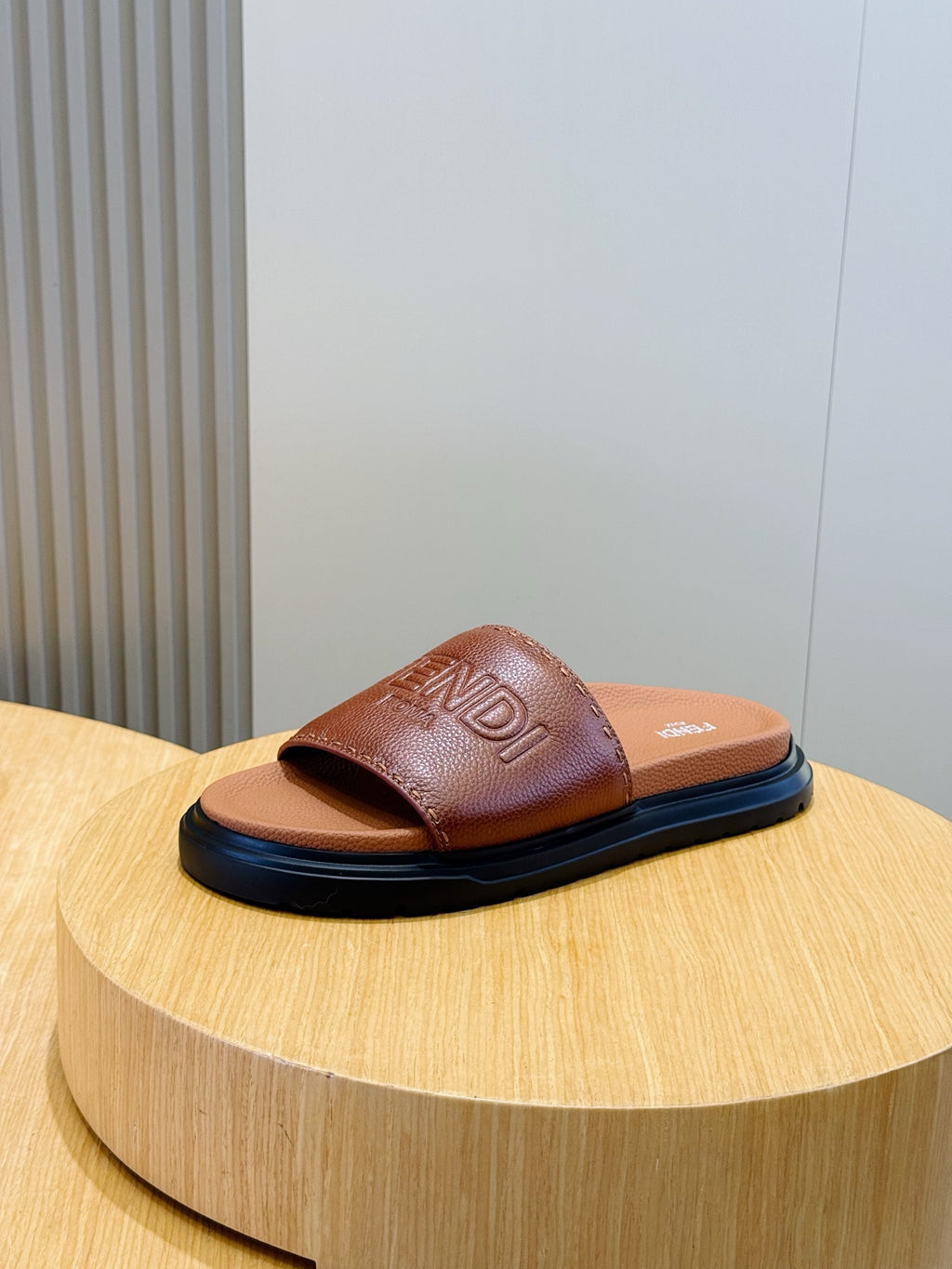 Чоловічі гумові шльопанці Fendi комбіновані