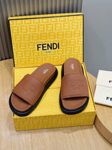 Чоловічі шкіряні шльопанці Fendi комбіновані