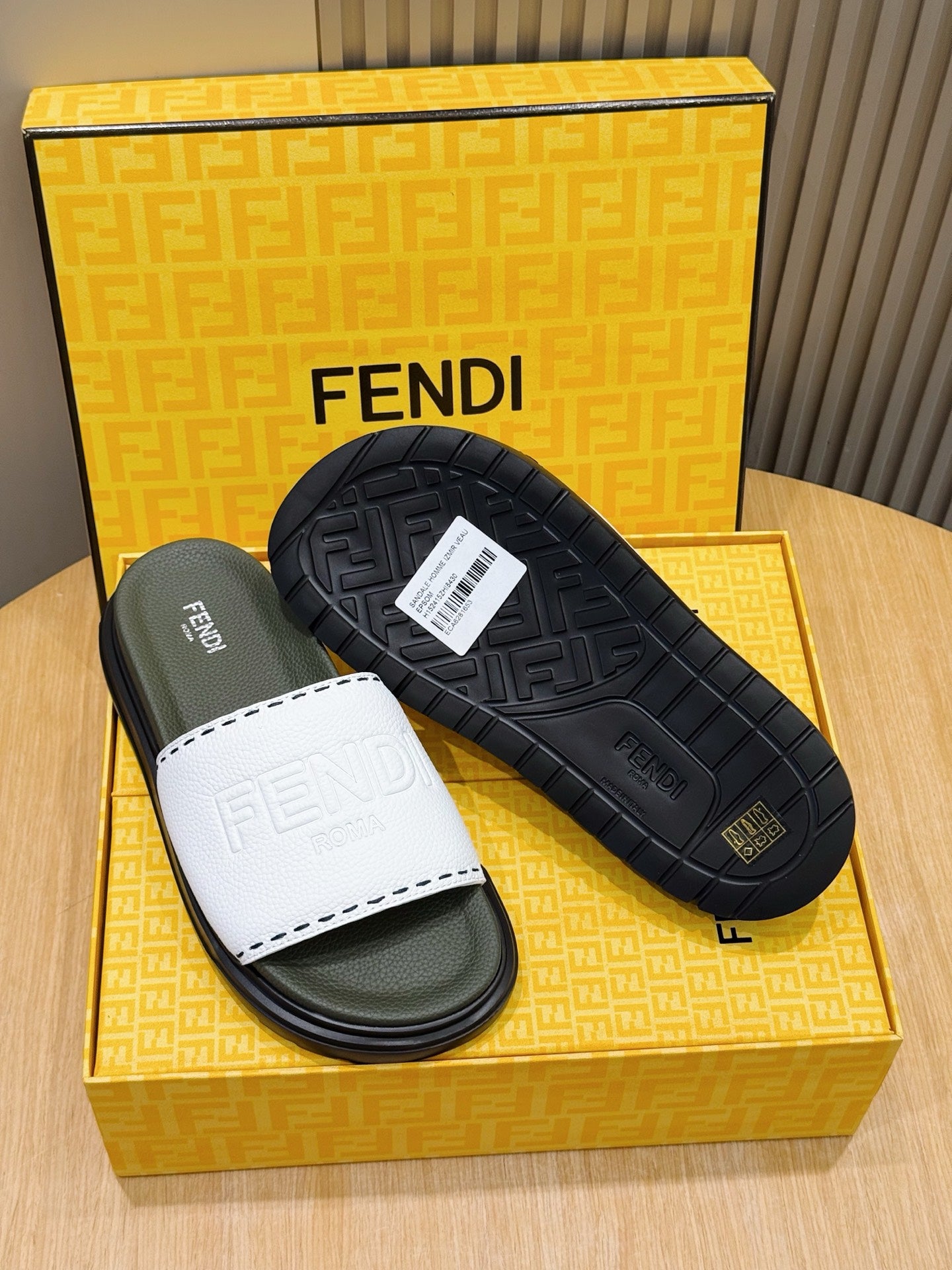 Чоловічі гумові шльопанці Fendi комбіновані