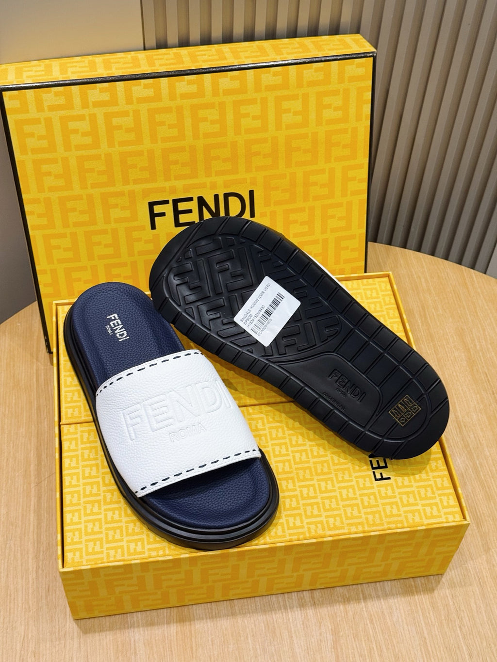 Чоловічі гумові шльопанці Fendi комбіновані