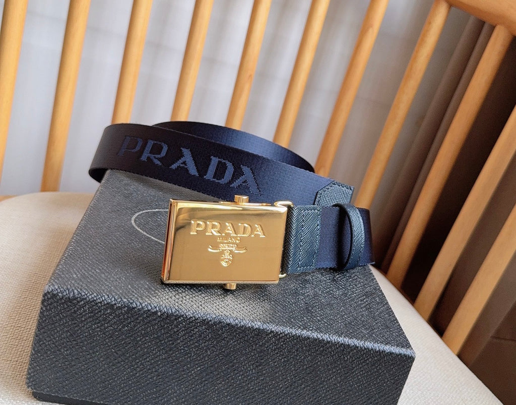 Ремінь Prada