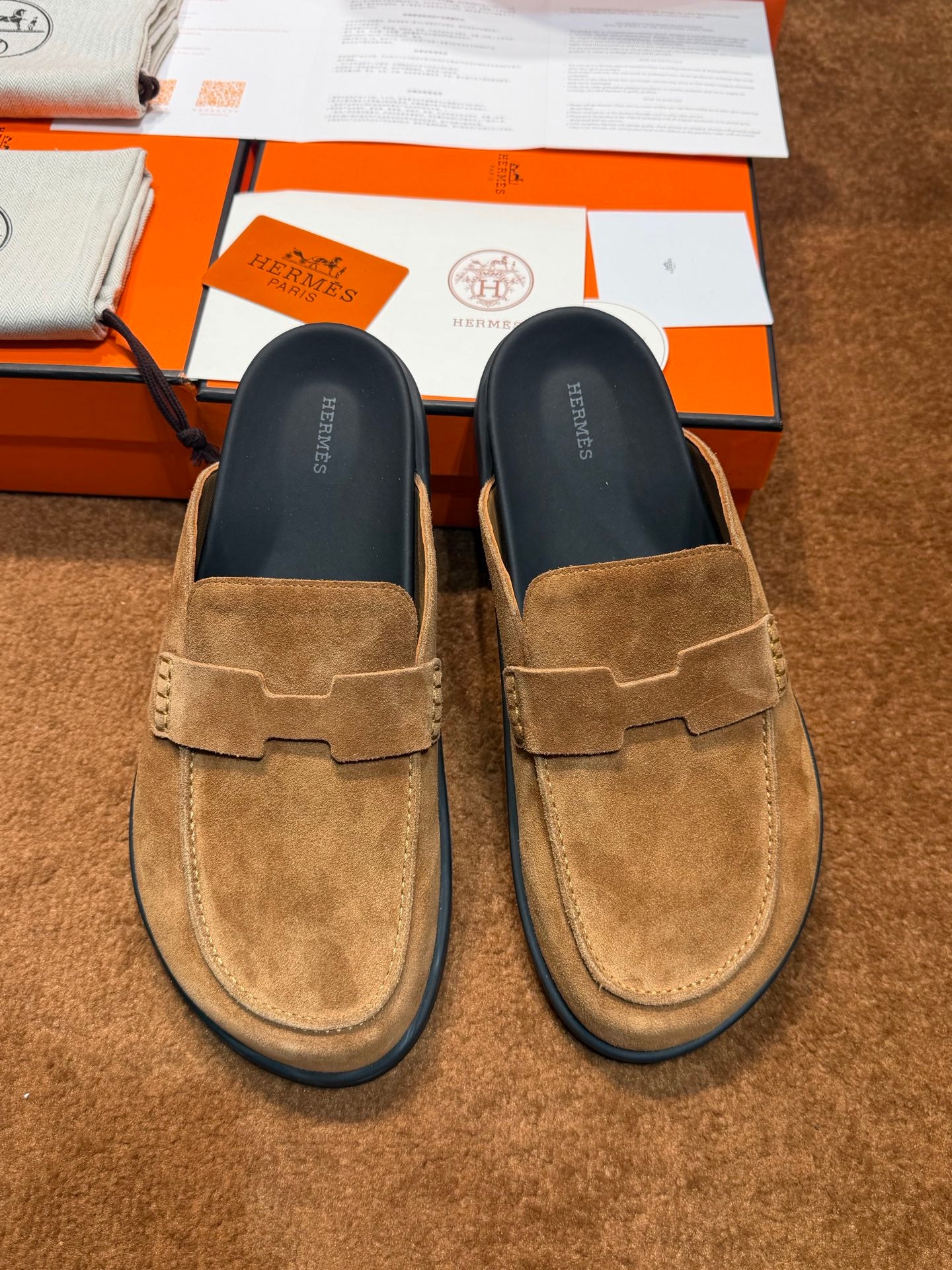 Чоловічі замшеві мюлі Hermès чорні