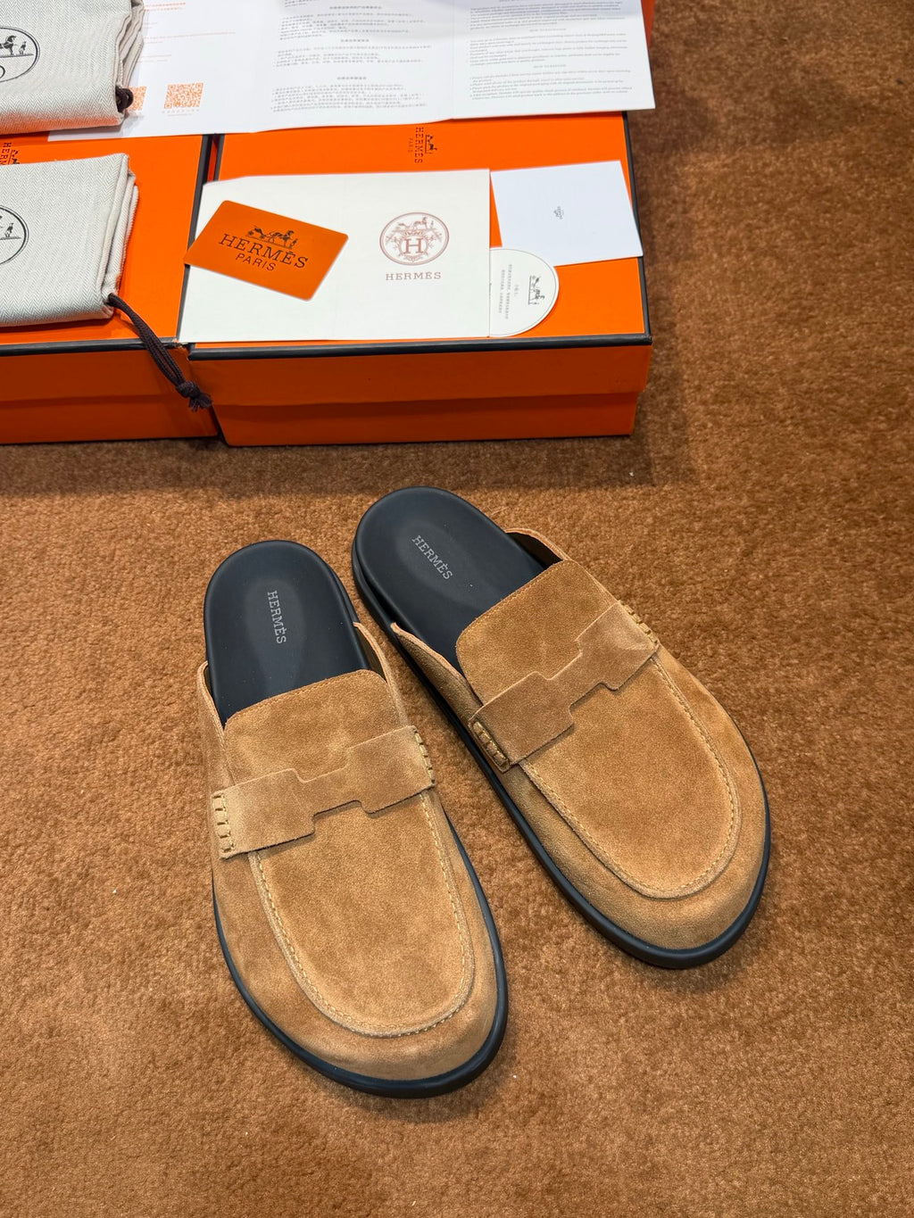 Чоловічі замшеві мюлі Hermès чорні