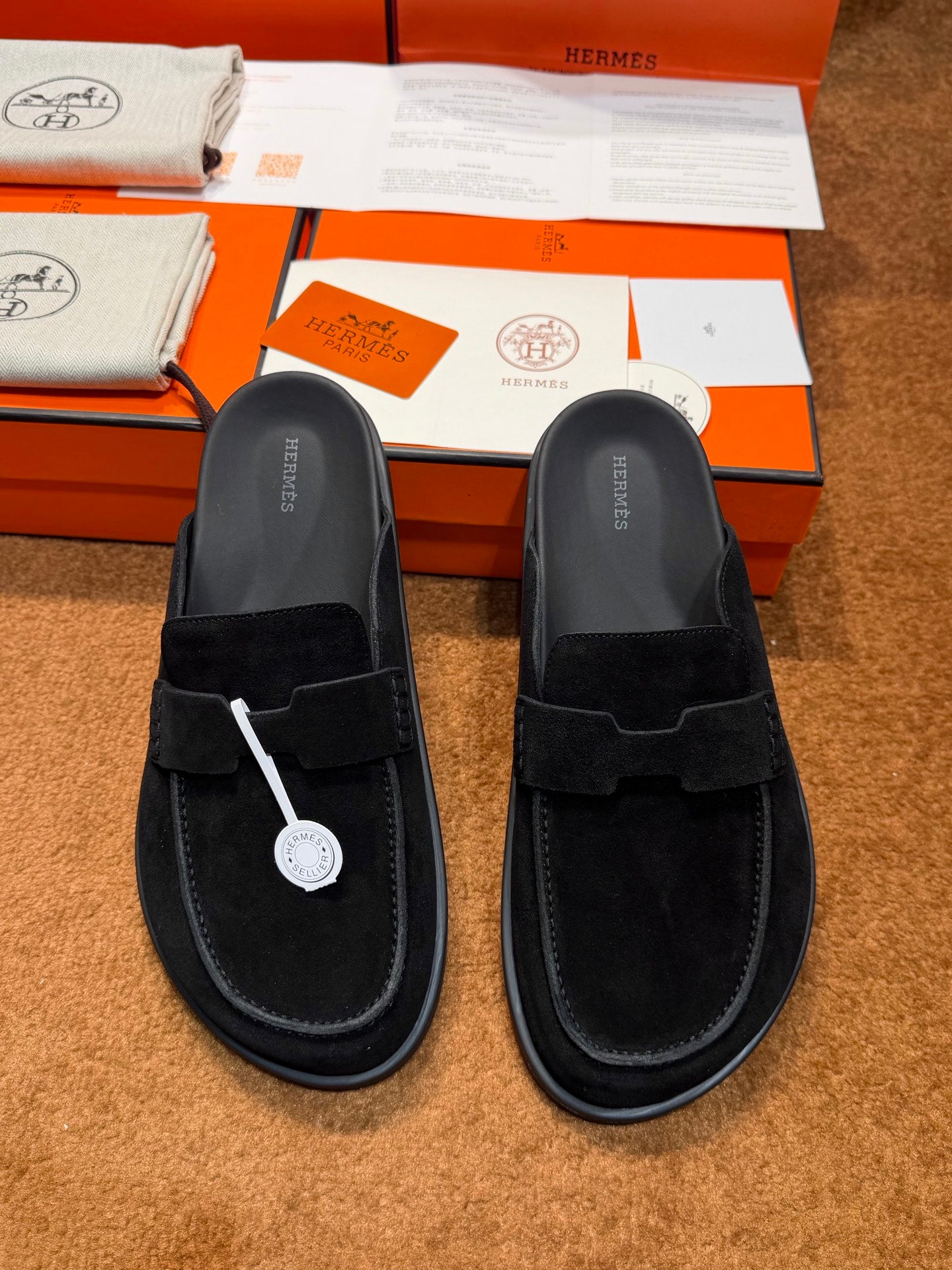 Чоловічі замшеві мюлі Hermès чорні