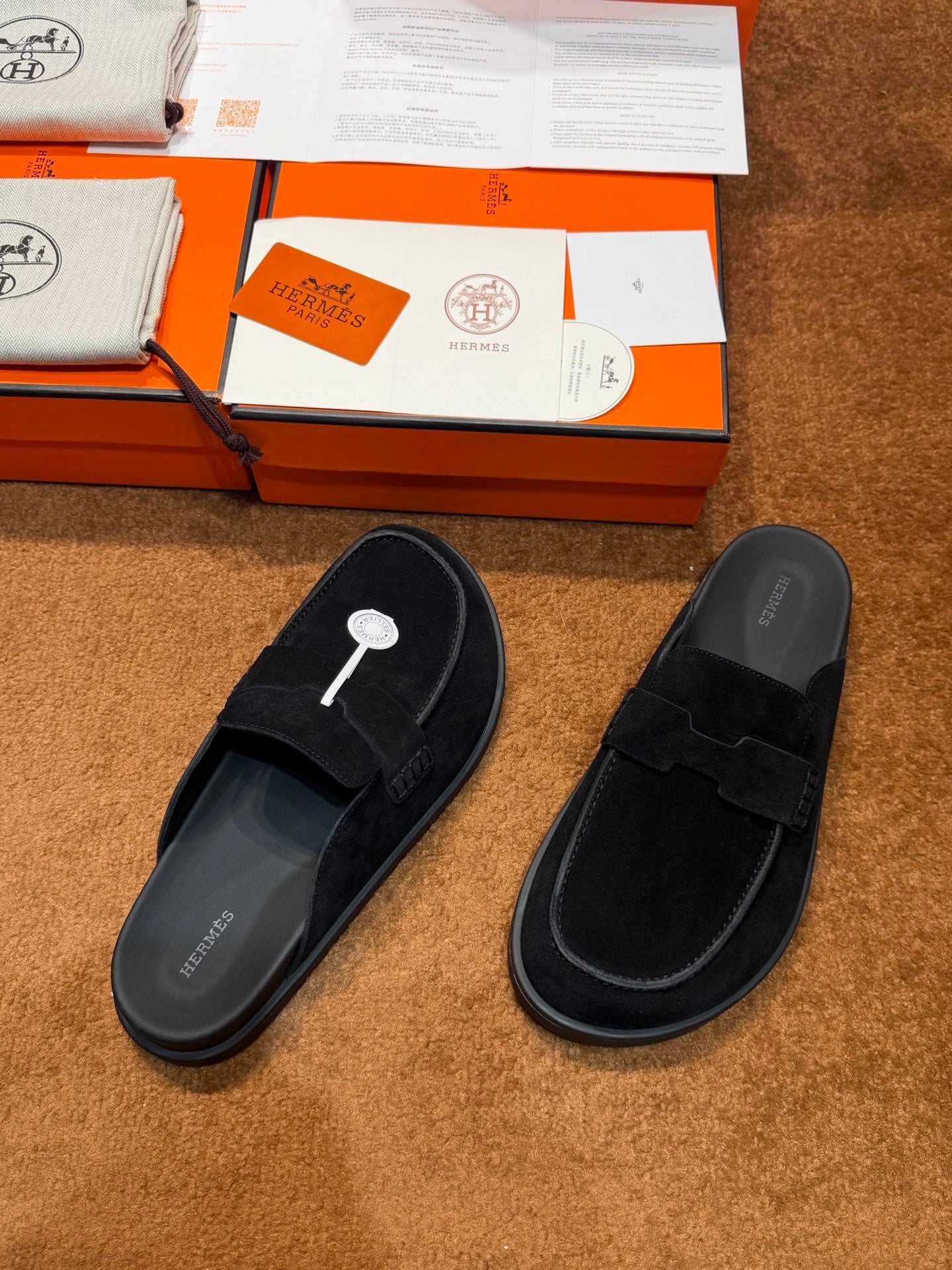 Чоловічі замшеві мюлі Hermès чорні