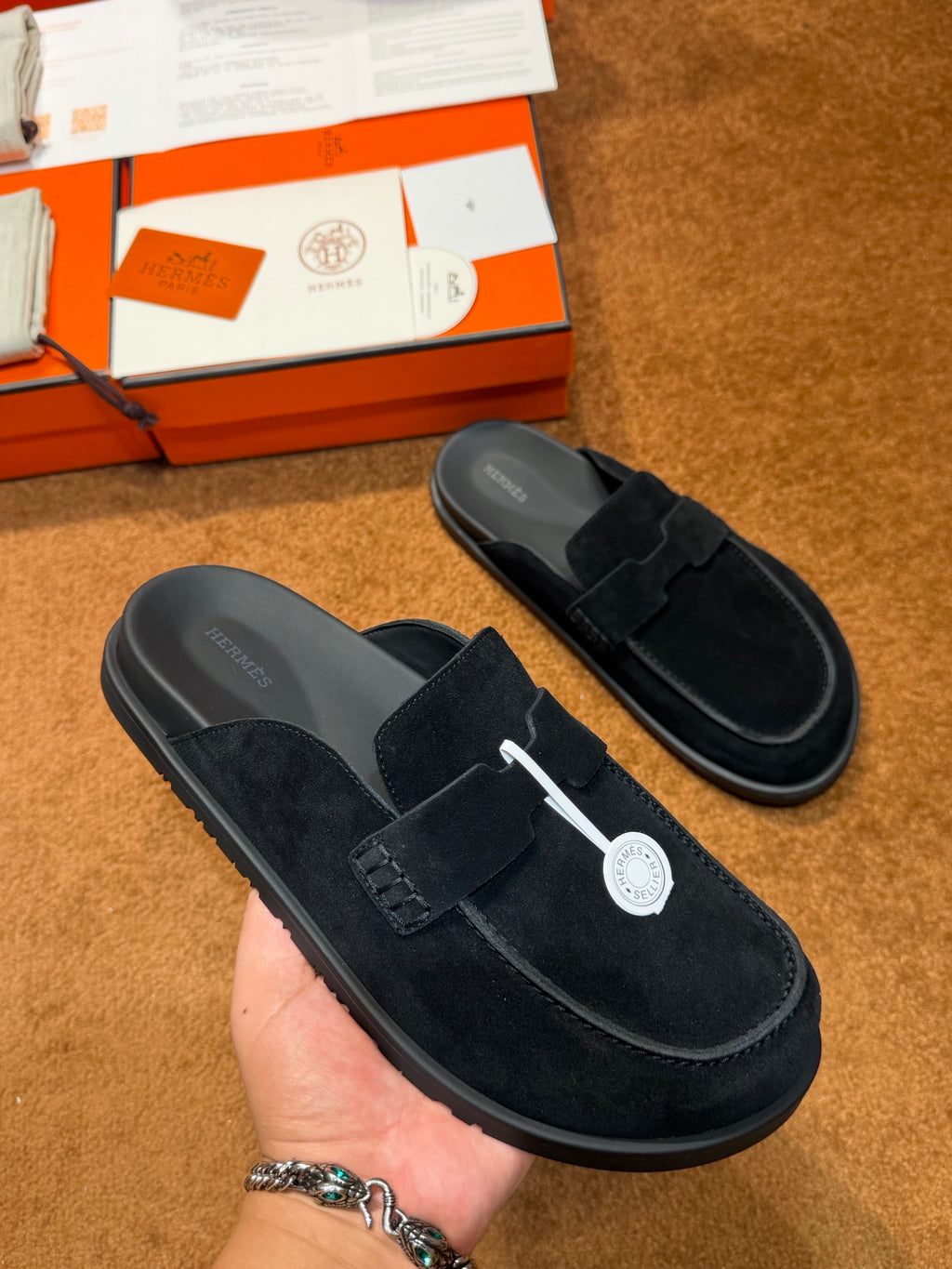 Чоловічі замшеві мюлі Hermès чорні