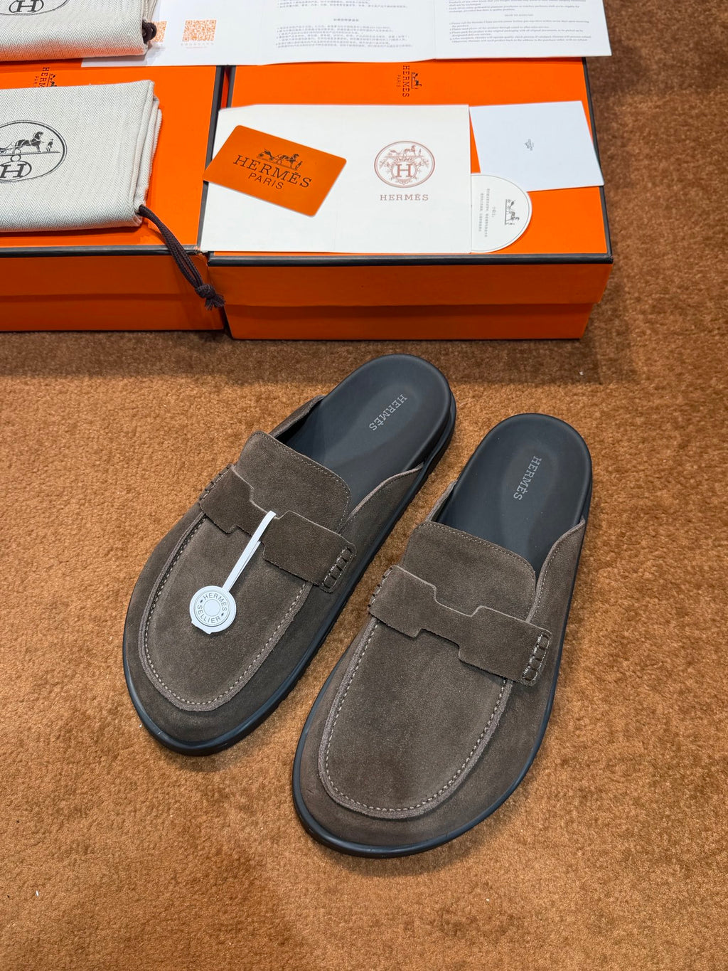 Чоловічі замшеві мюлі Hermès чорні