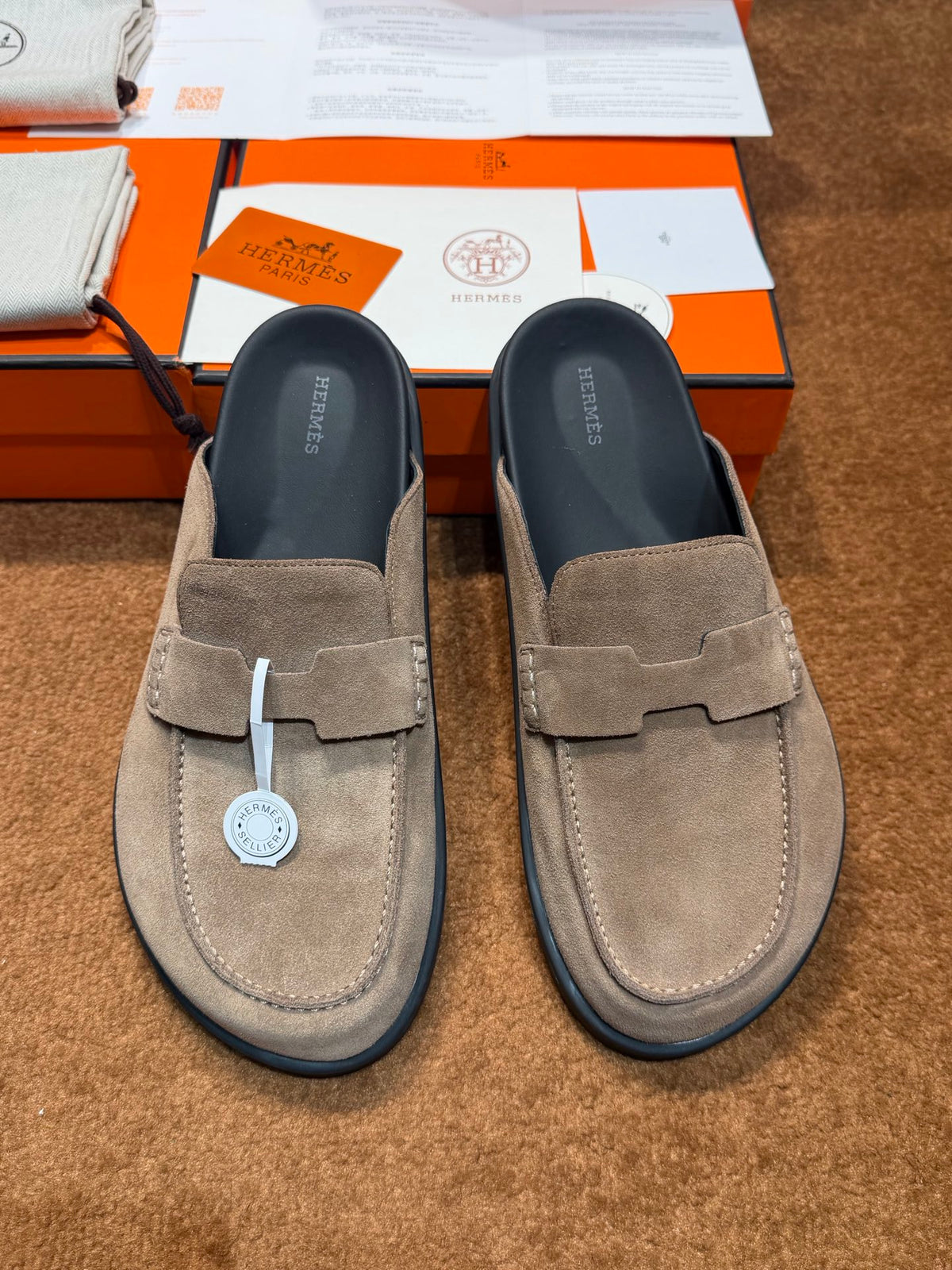 Чоловічі замшеві мюлі Hermès чорні