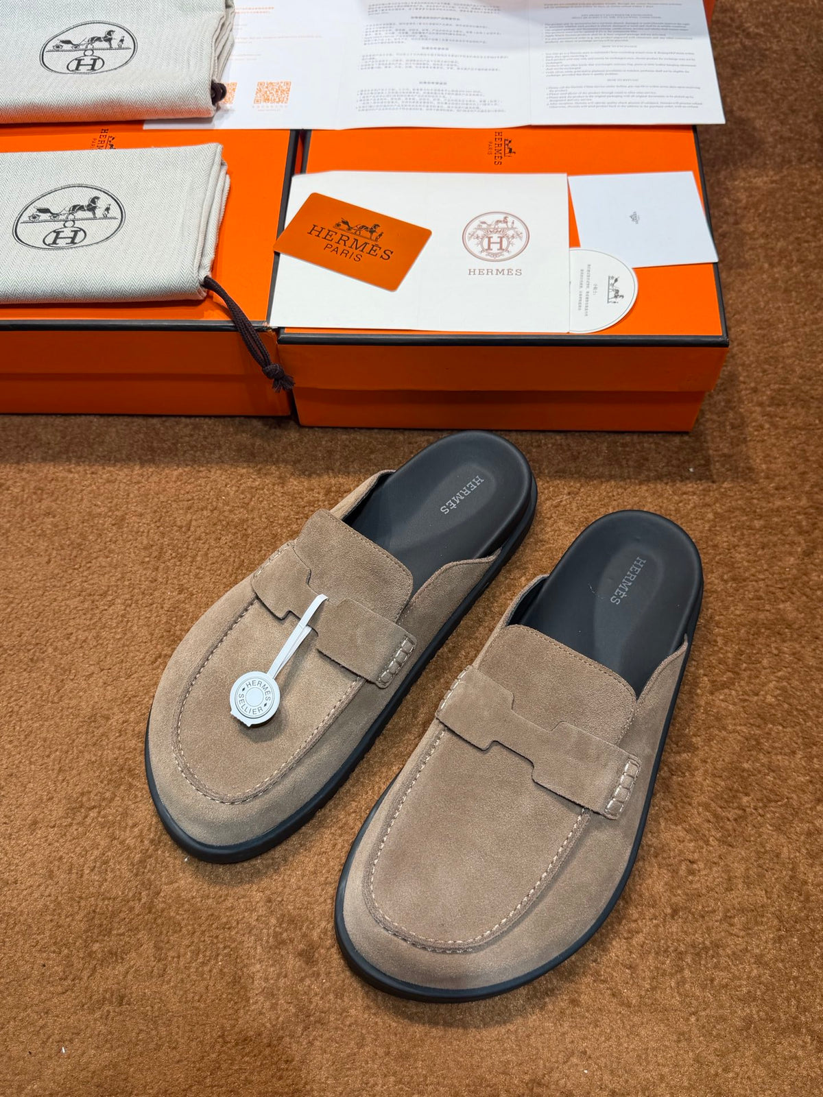 Чоловічі замшеві мюлі Hermès чорні