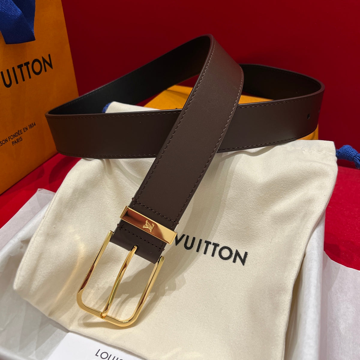 Ремінь Louis Vuitton з натуральної телячої шкіри