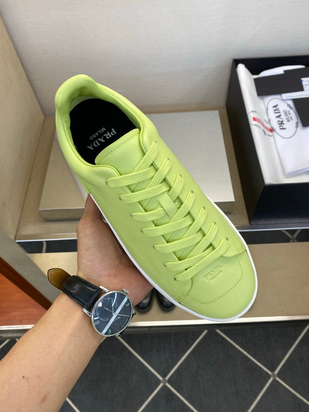 Чоловічі шкіряні повсякденне взуття Prada