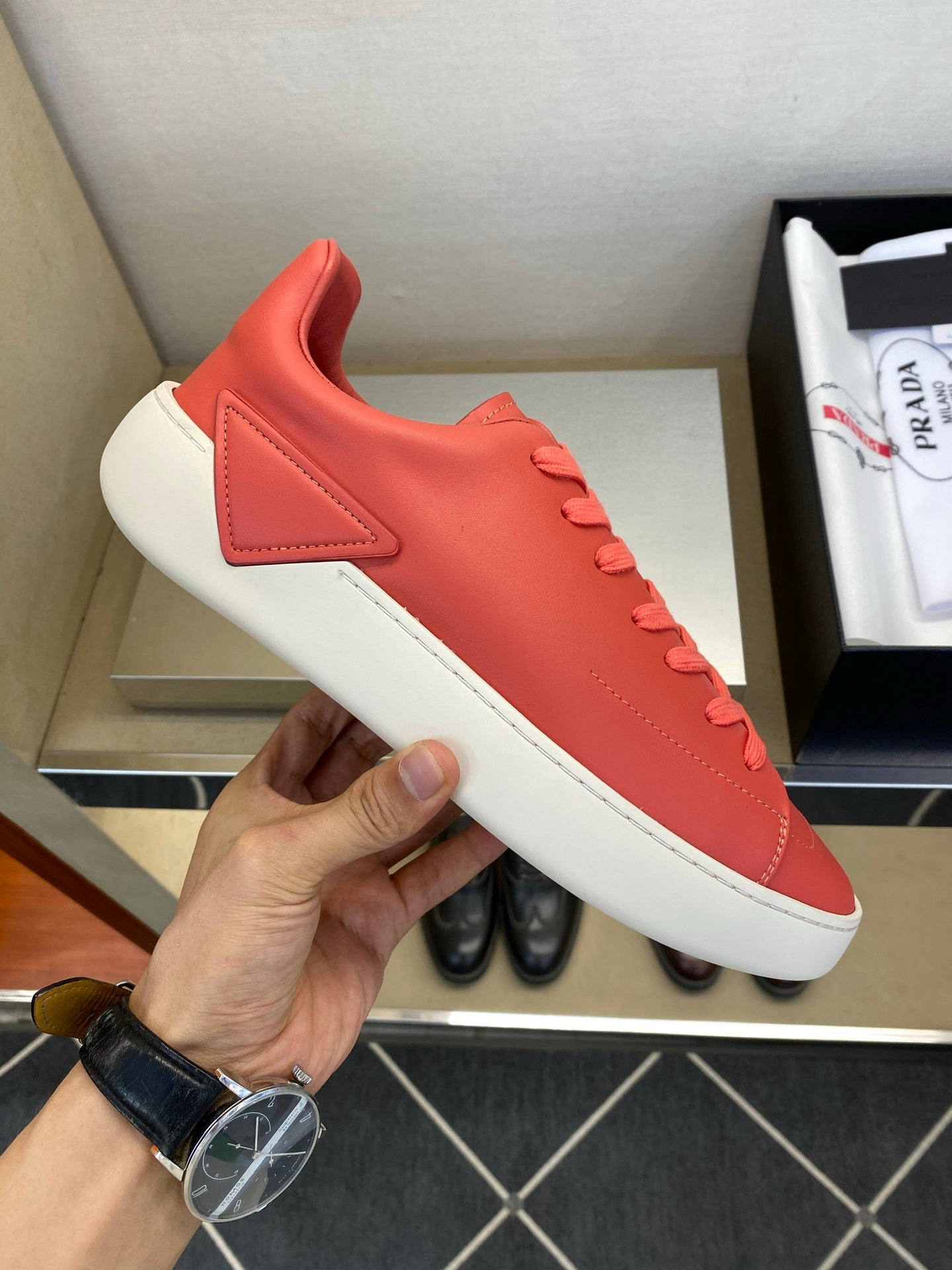 Чоловічі шкіряні повсякденне взуття Prada