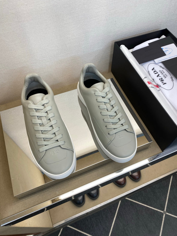 Чоловічі шкіряні повсякденне взуття Prada