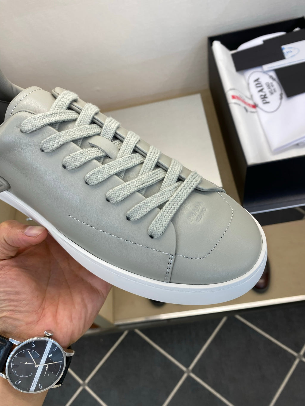 Чоловічі шкіряні повсякденне взуття Prada