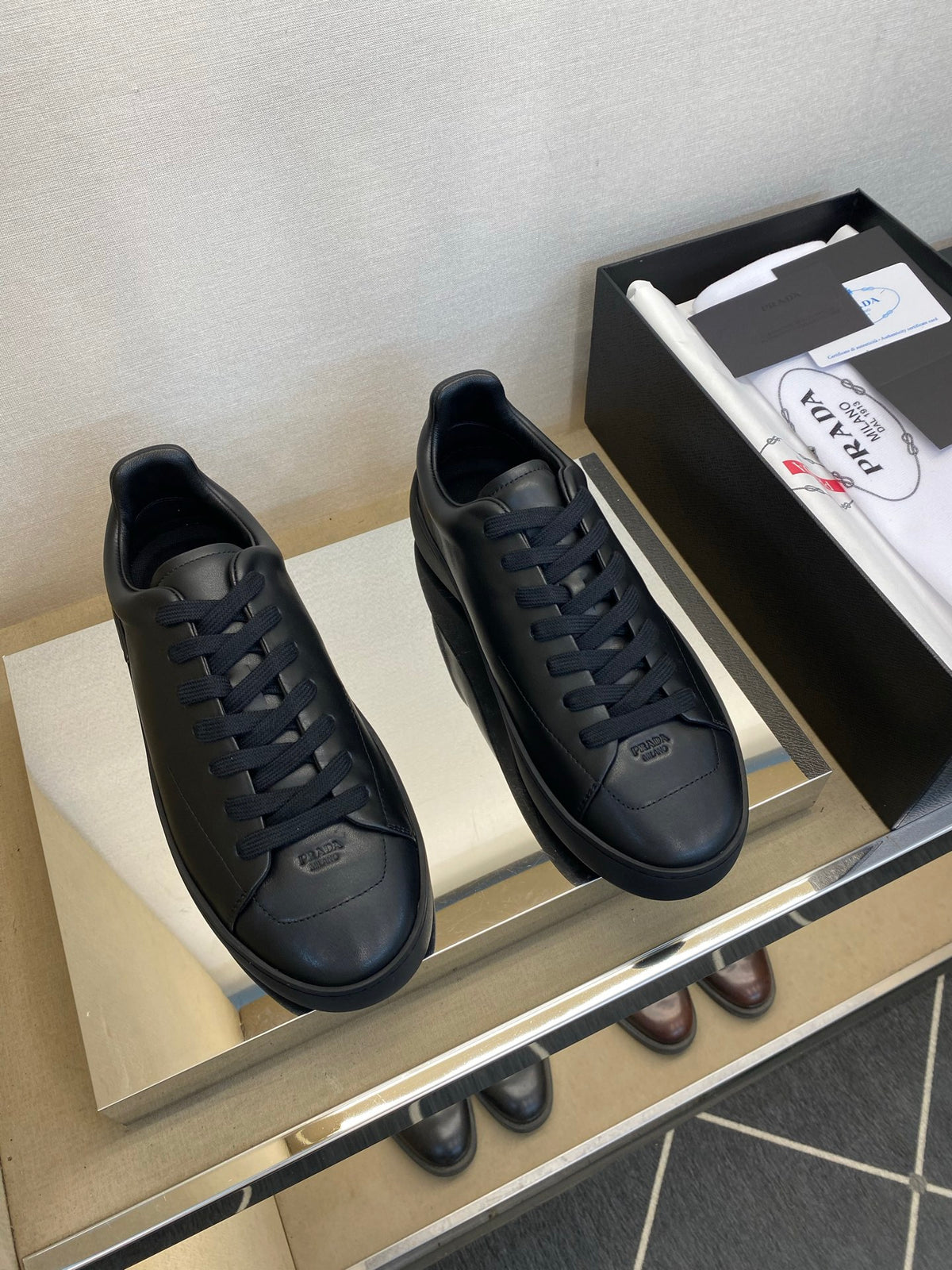 Чоловічі шкіряні повсякденне взуття Prada