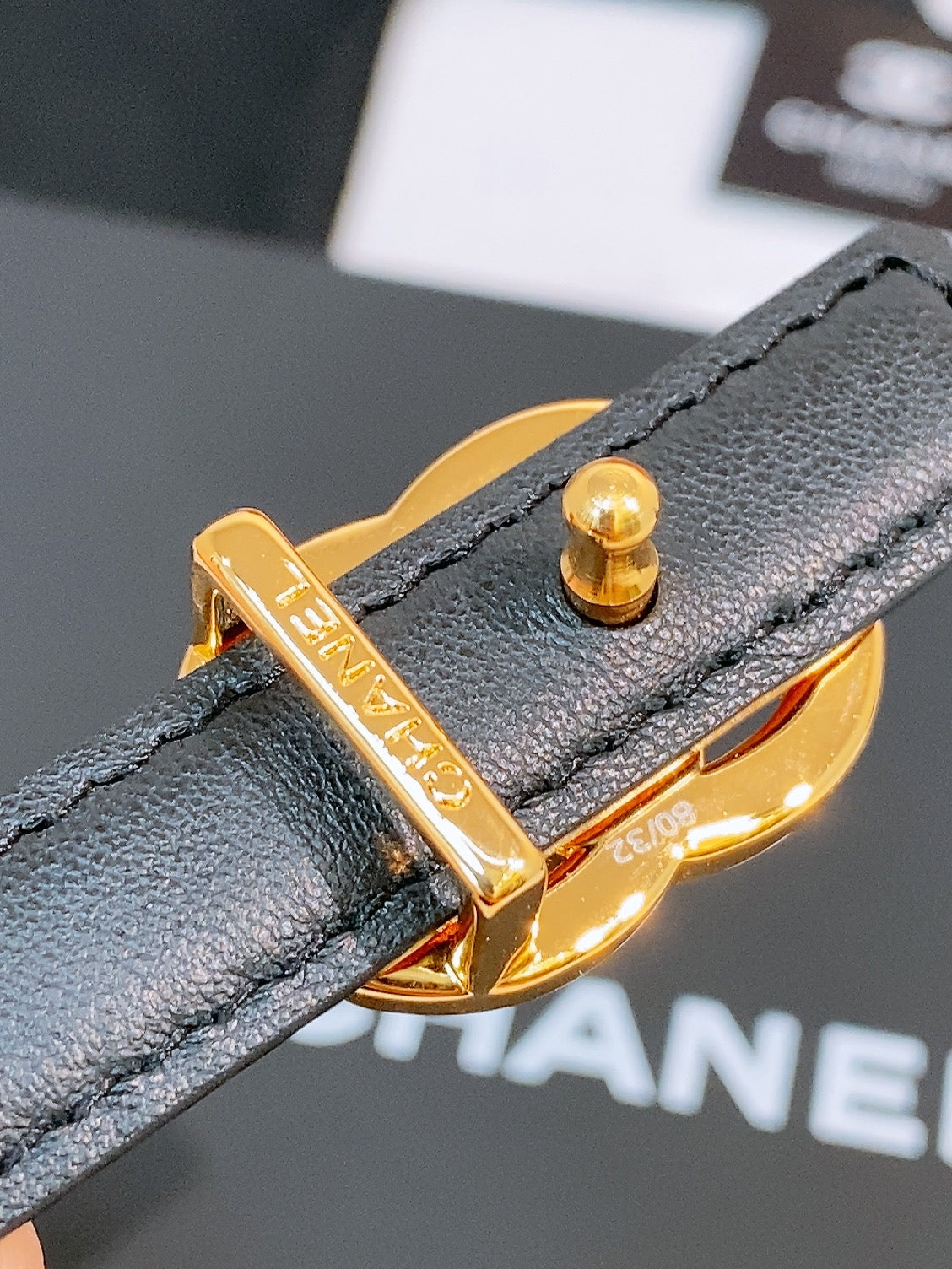 Ремінь Chanel з натуральної телячої шкіри
