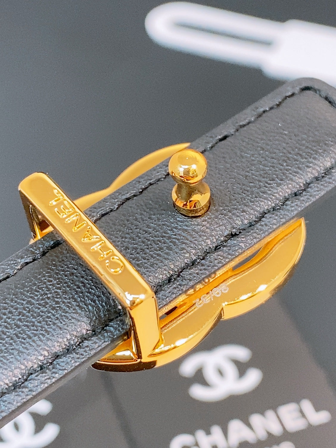Ремінь Chanel з натуральної телячої шкіри