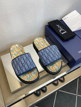 Чоловічі шкіряні шльопанці Dior