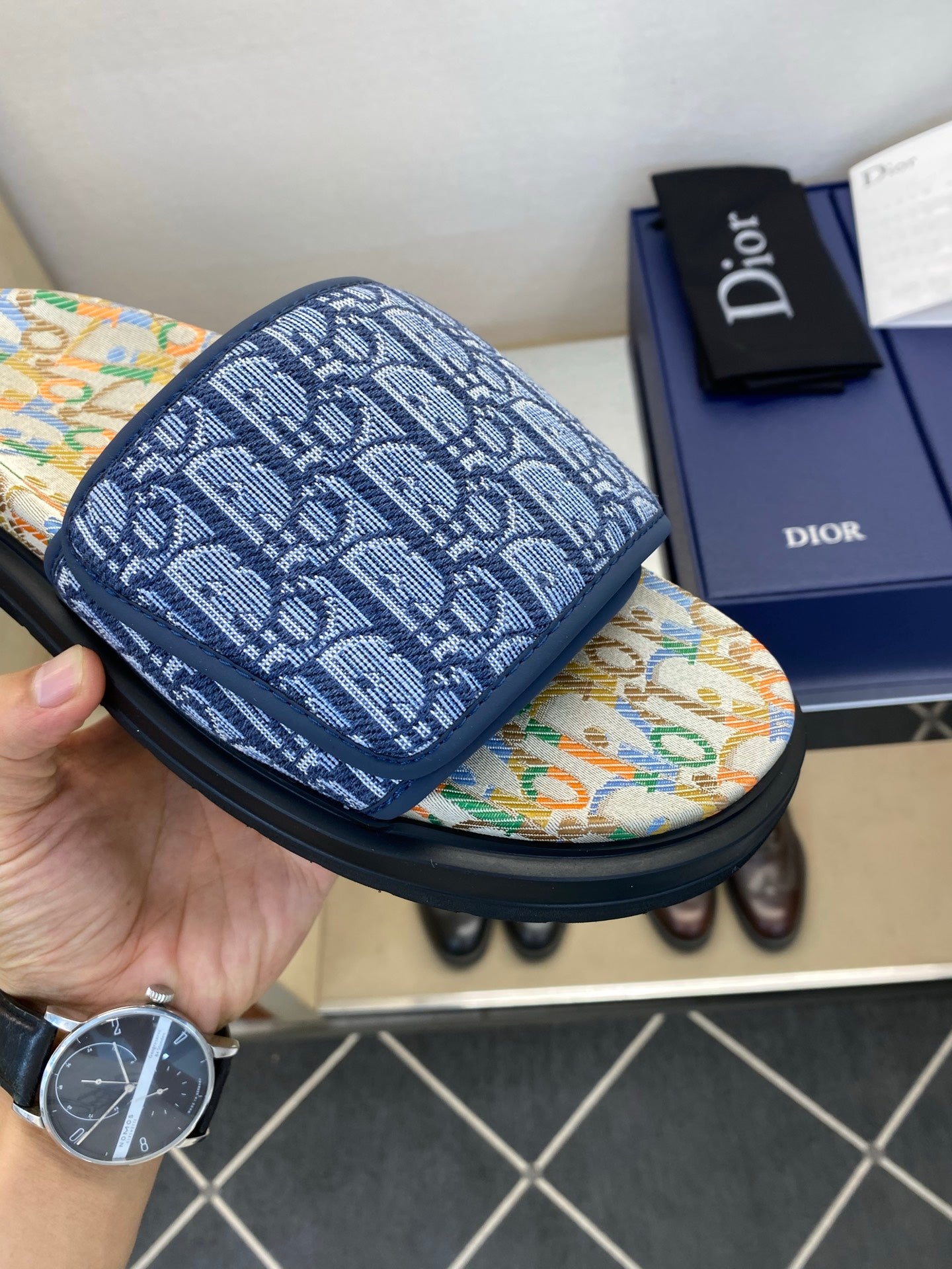Чоловічі шкіряні шльопанці Dior
