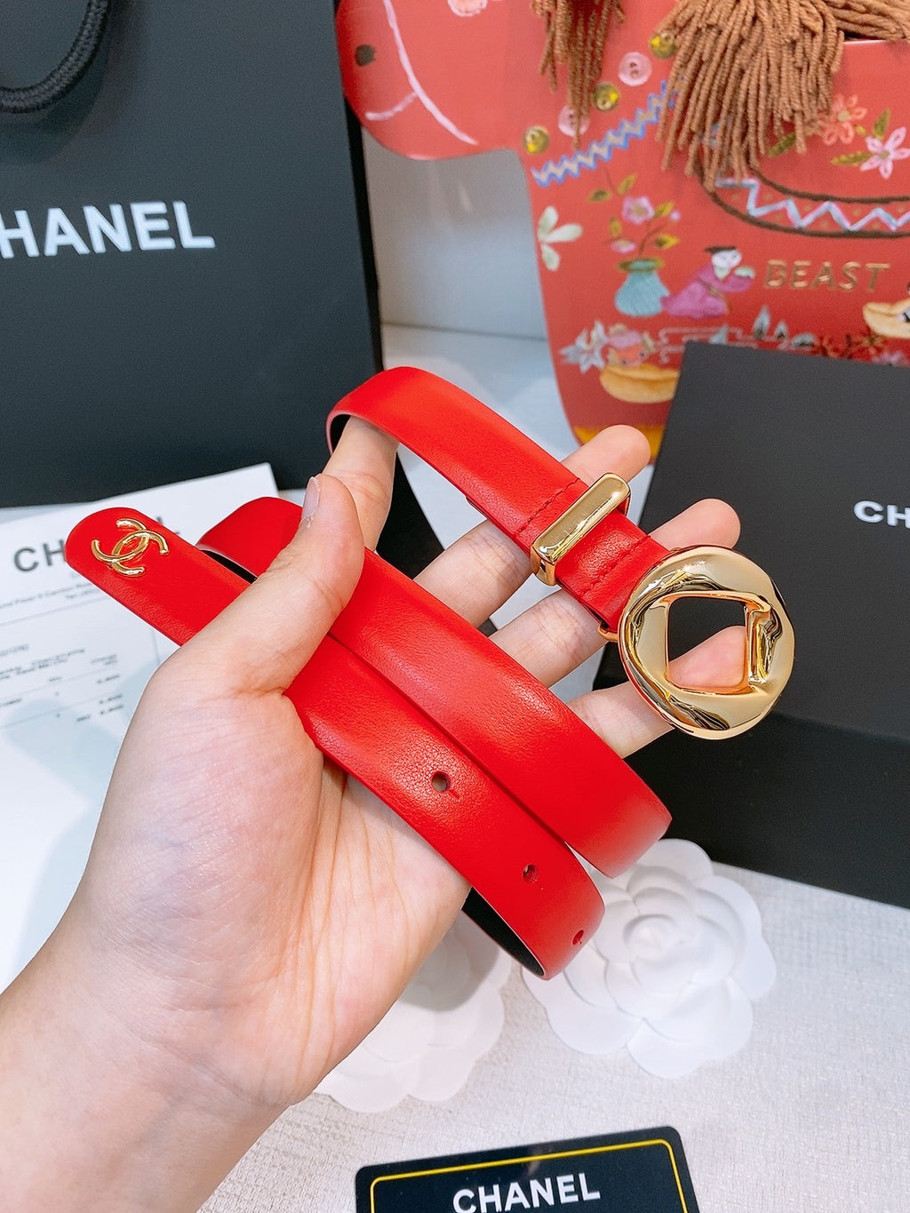 Ремінь Chanel з натуральної телячої шкіри
