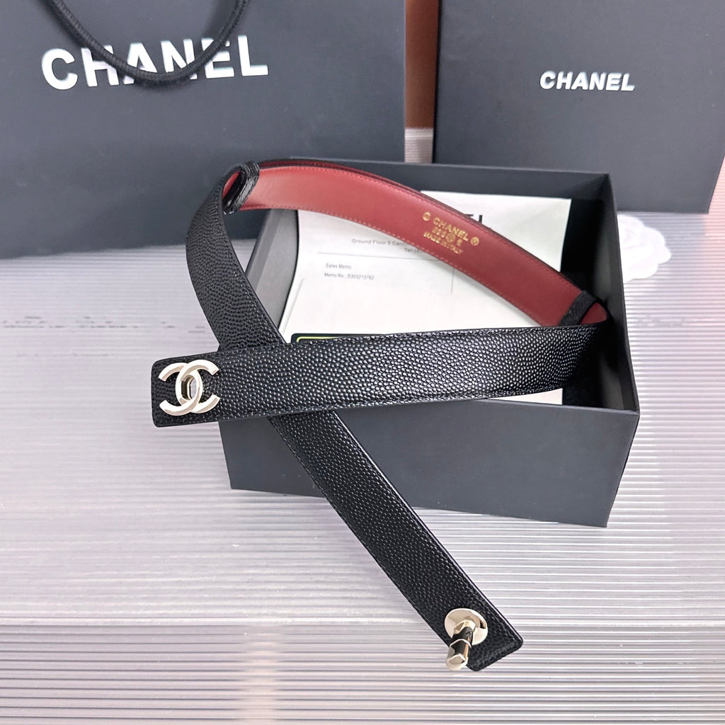Ремінь Chanel з натуральної шкіри