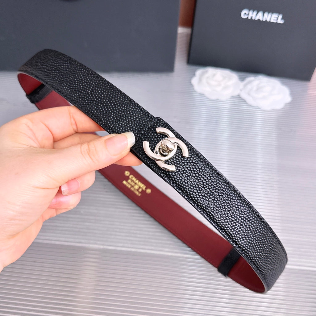Ремінь Chanel з натуральної шкіри