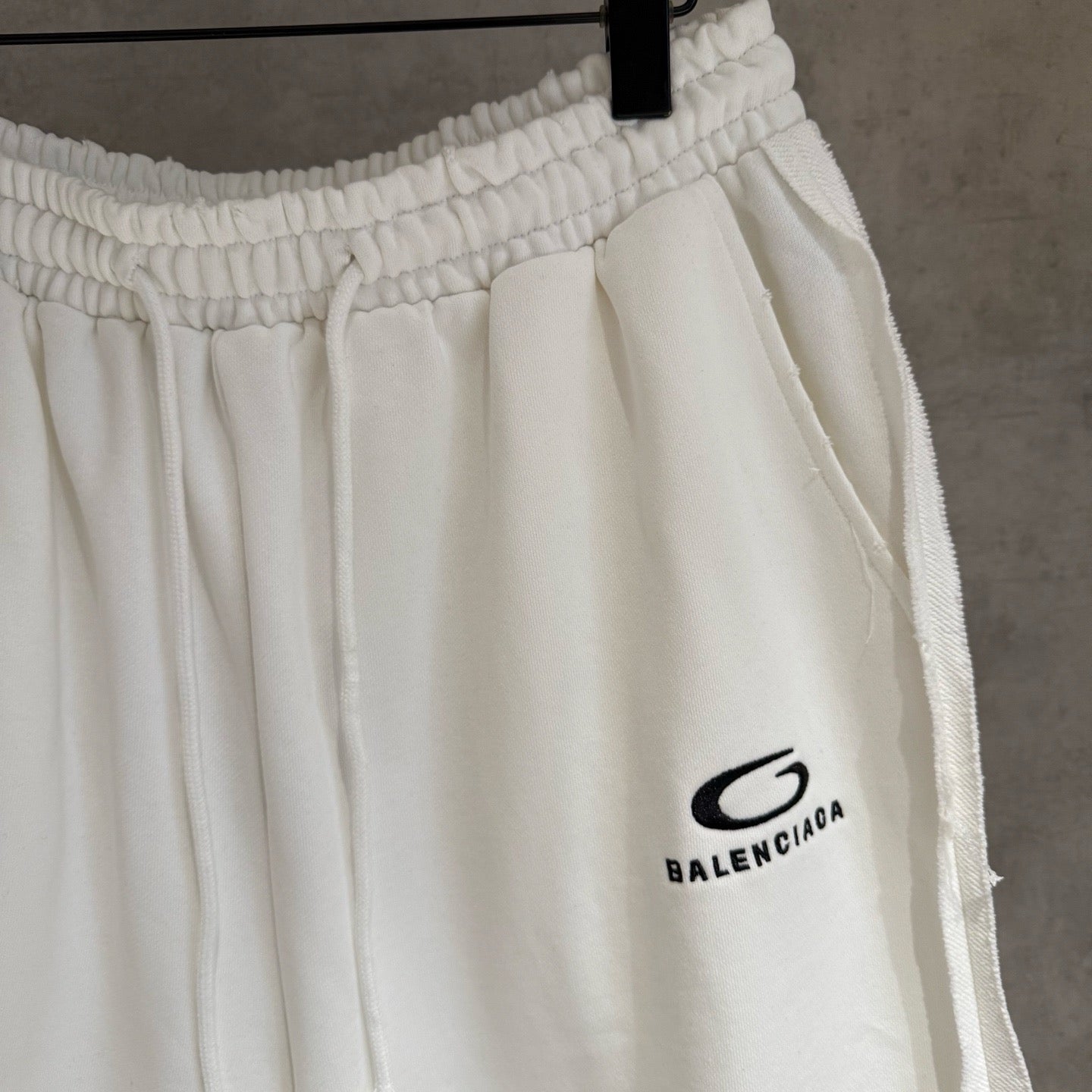 Чоловічі шорти Balenciaga чорний