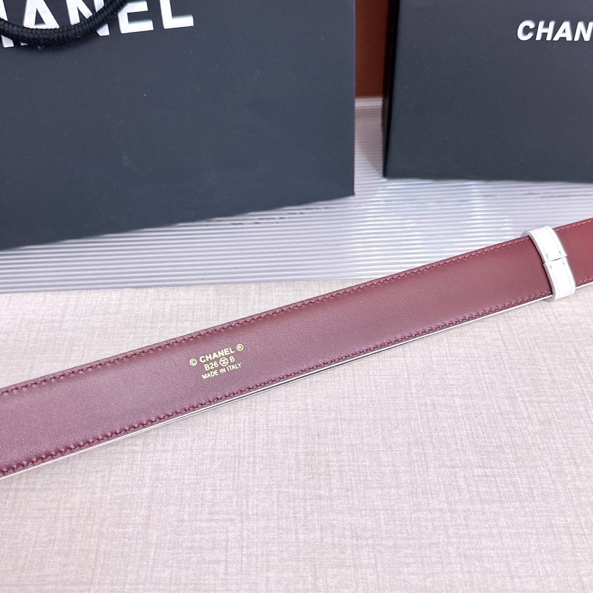 Ремінь Chanel з натуральної шкіри