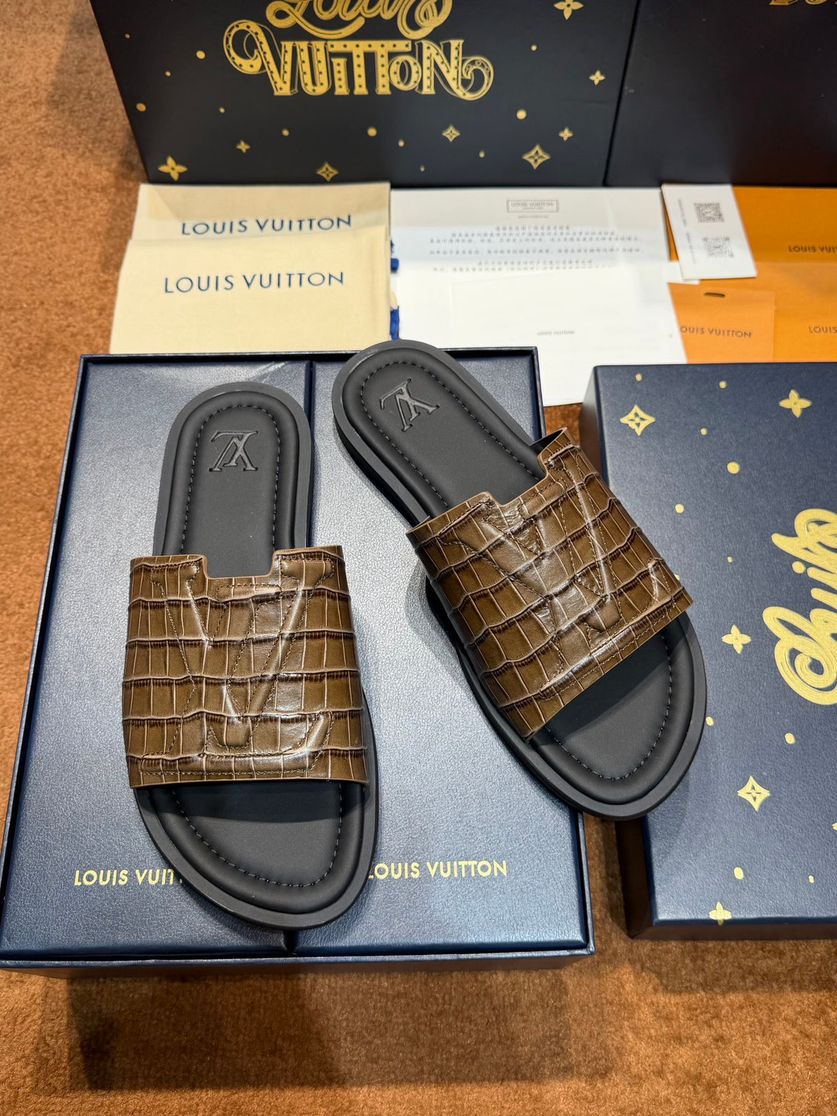 Шльопанці з натуральної шкіри Louis Vuitton Waterfront