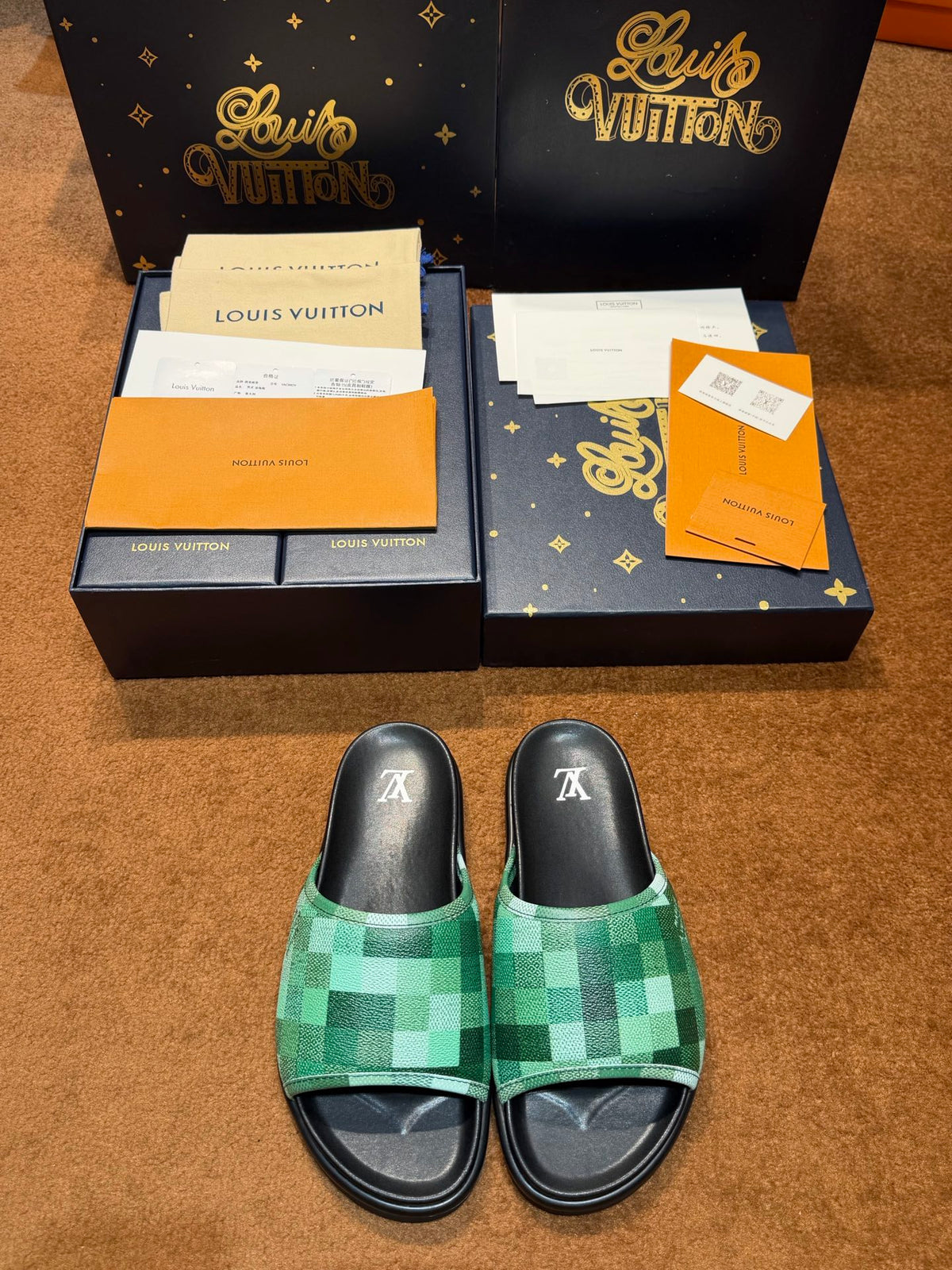Шльопанці з натуральної шкіри Louis Vuitton Waterfront
