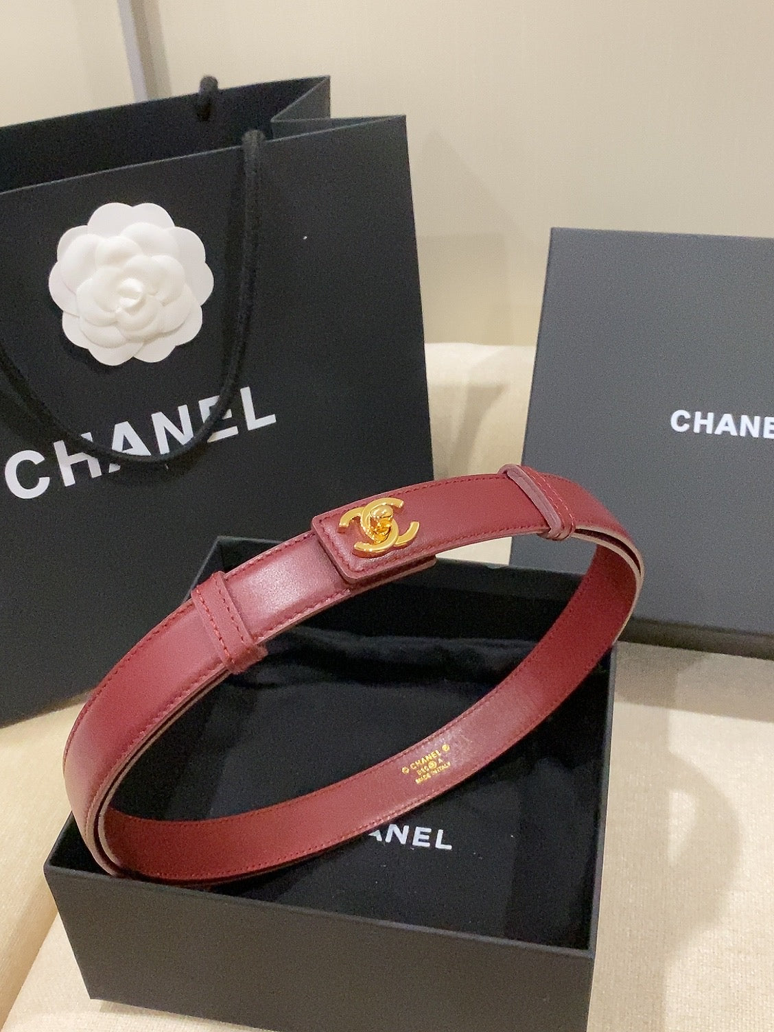 Ремінь Chanel з натуральної шкіри