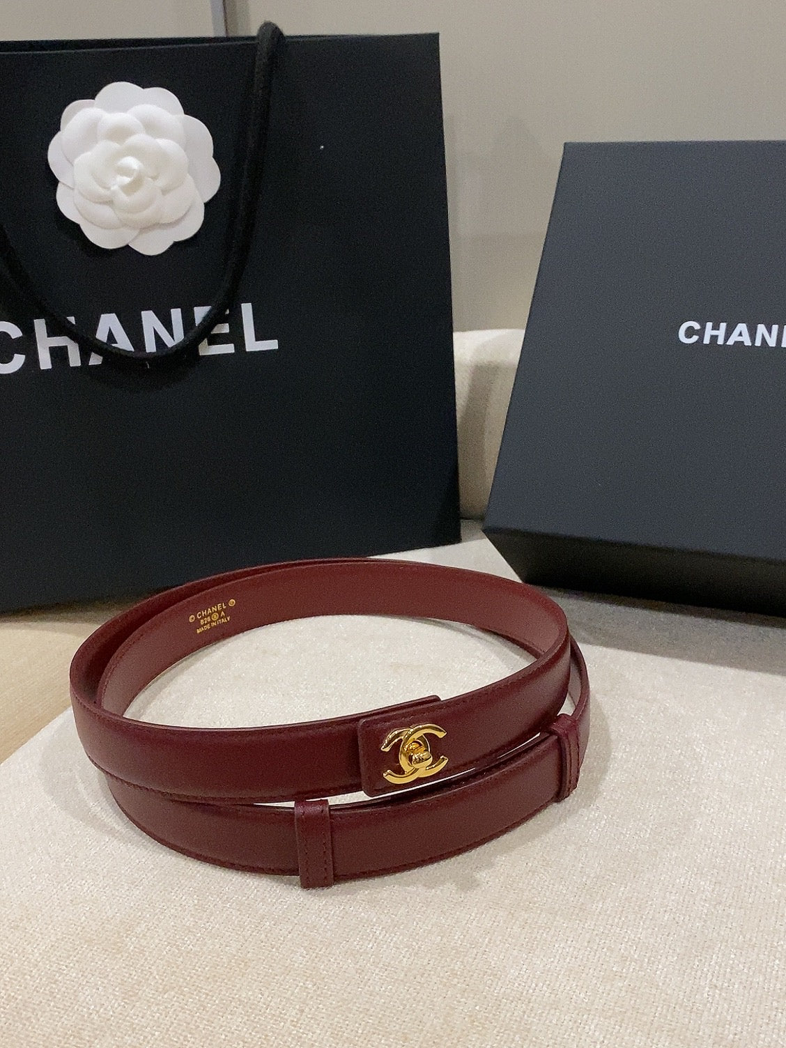 Ремінь Chanel з натуральної шкіри