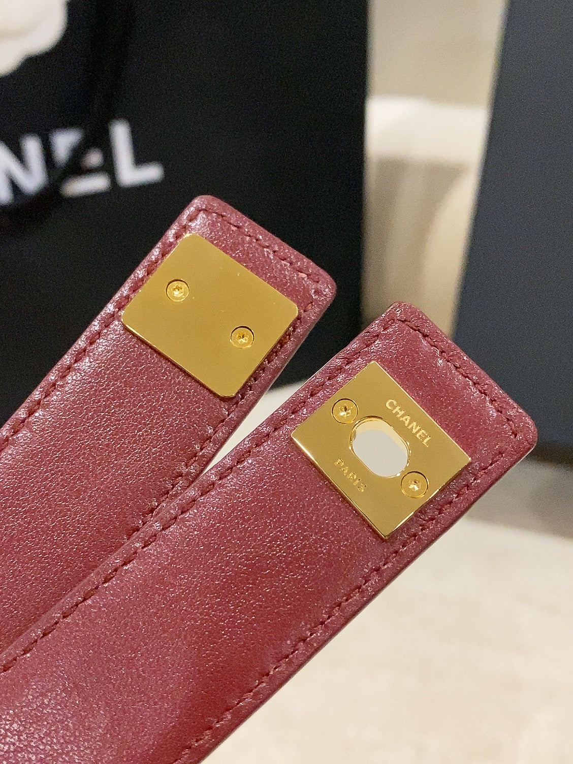 Ремінь Chanel з натуральної шкіри